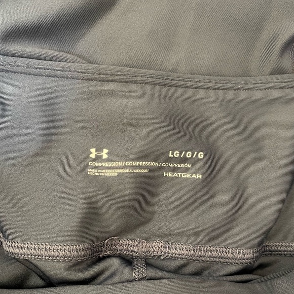 Women’s Under Armour blue with mesh legs heat gear compression leggings Large - Picture 3 of 4